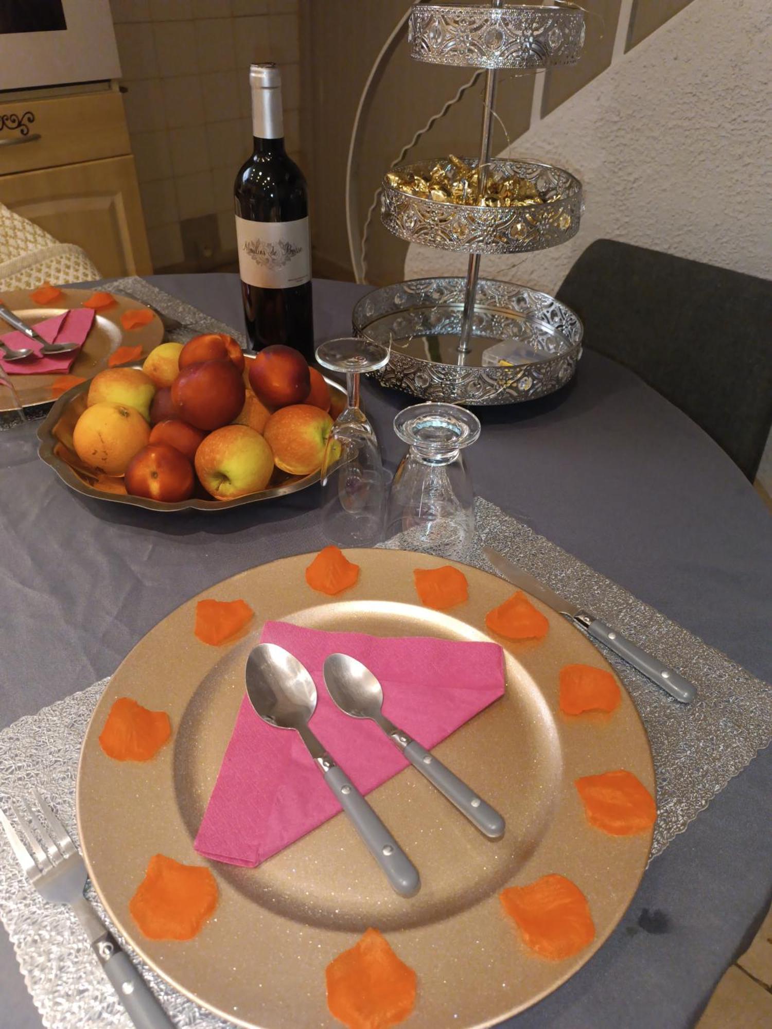 Jolie Maison De Village Capendu Zewnętrze zdjęcie