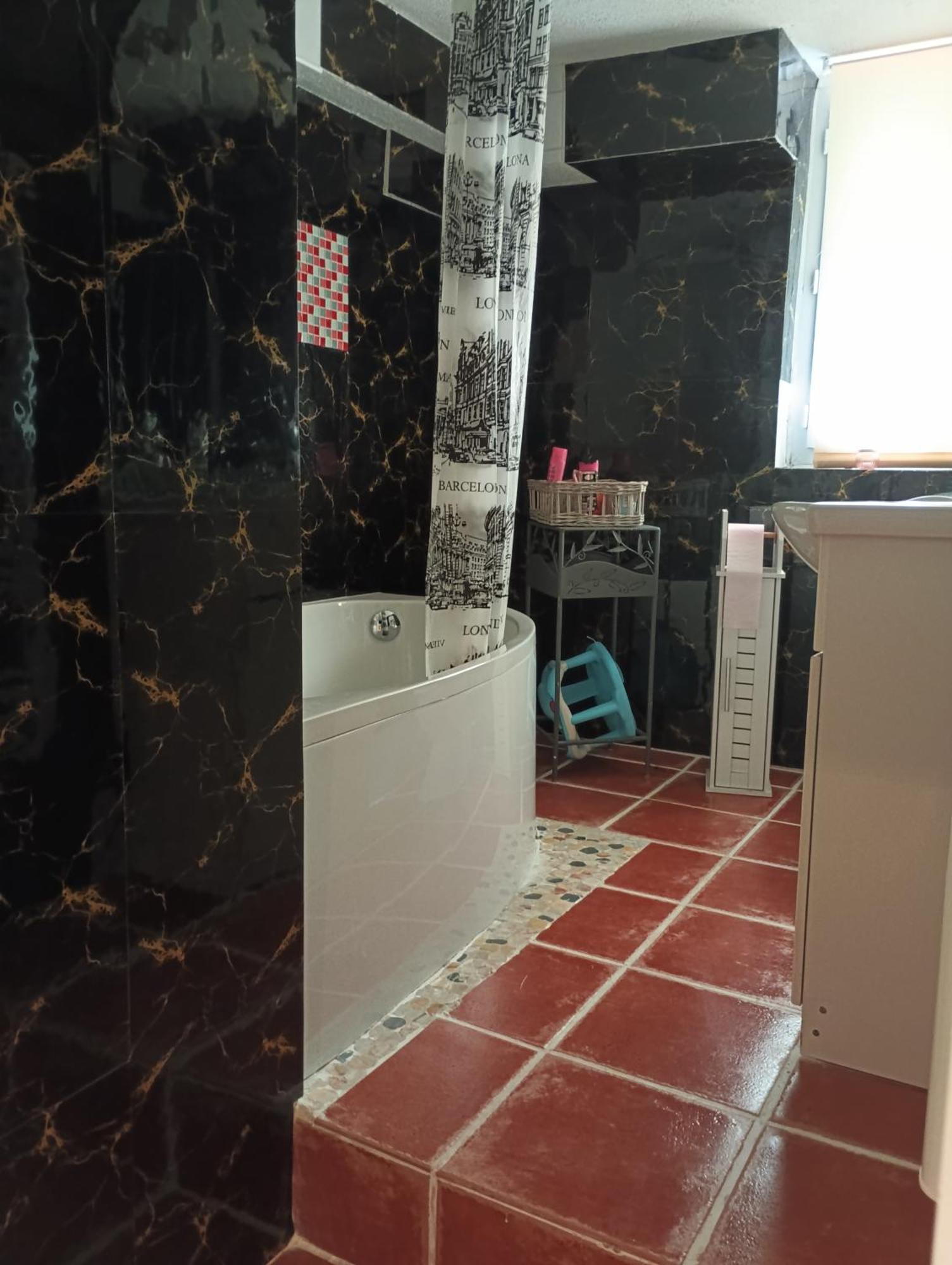Jolie Maison De Village Capendu Zewnętrze zdjęcie